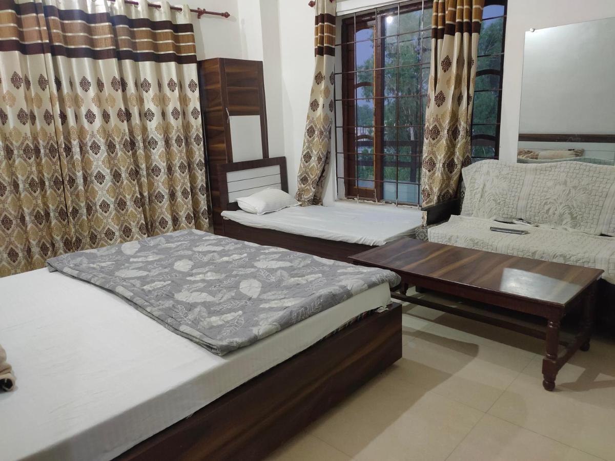 Arjun Guest House Патханкот Екстер'єр фото
